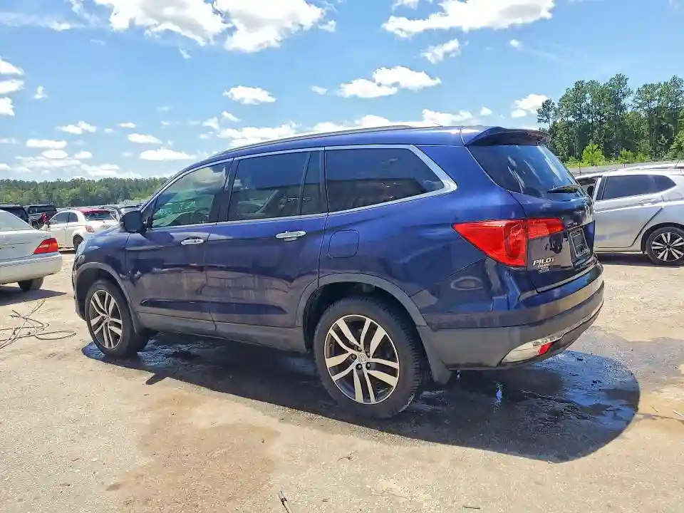5FNYF5H95HB028519 2017 HONDA PILOT-1