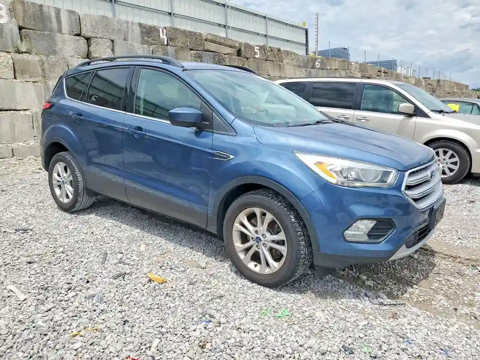 1FMCU9HD3JUA89873 2018 FORD ESCAPE-3