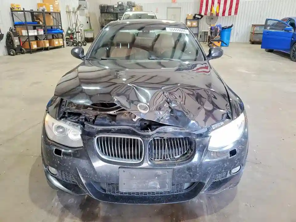 WBAKE5C58CJ106111 2012 BMW 3 SERIES-4