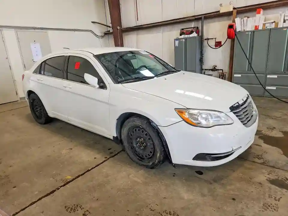 1C3CCBABXDN512510 2013 CHRYSLER 200-3