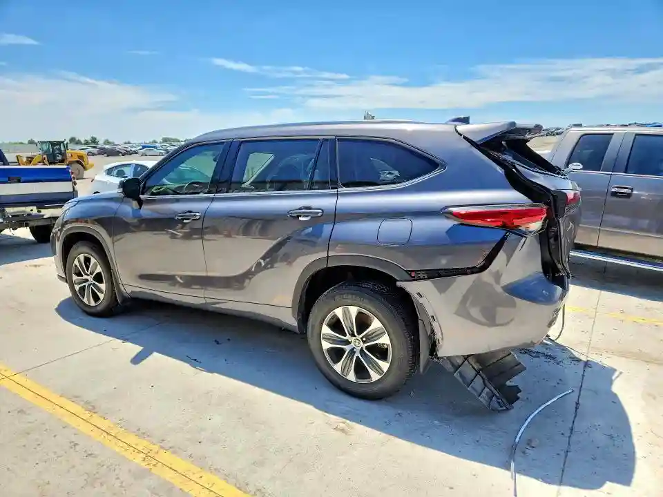 5TDGZRBH2MS152554 2021 TOYOTA HIGHLANDER-1