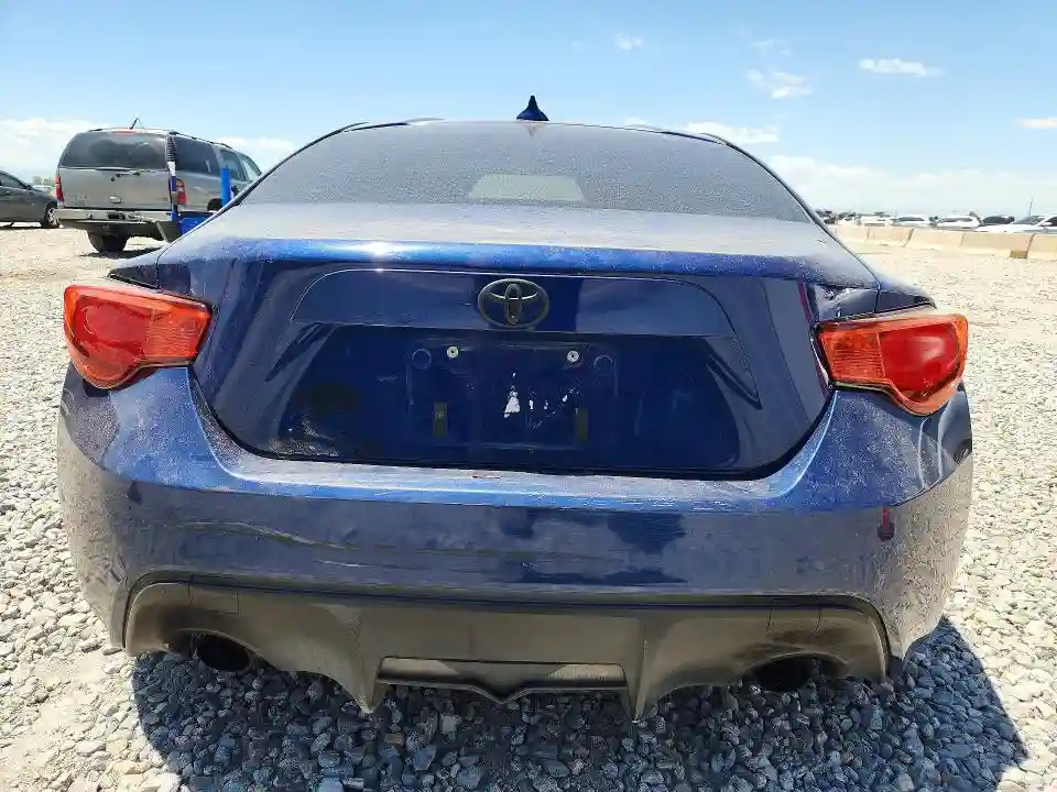 JF1ZNAA12D1706012 2013 SCION FRS-5