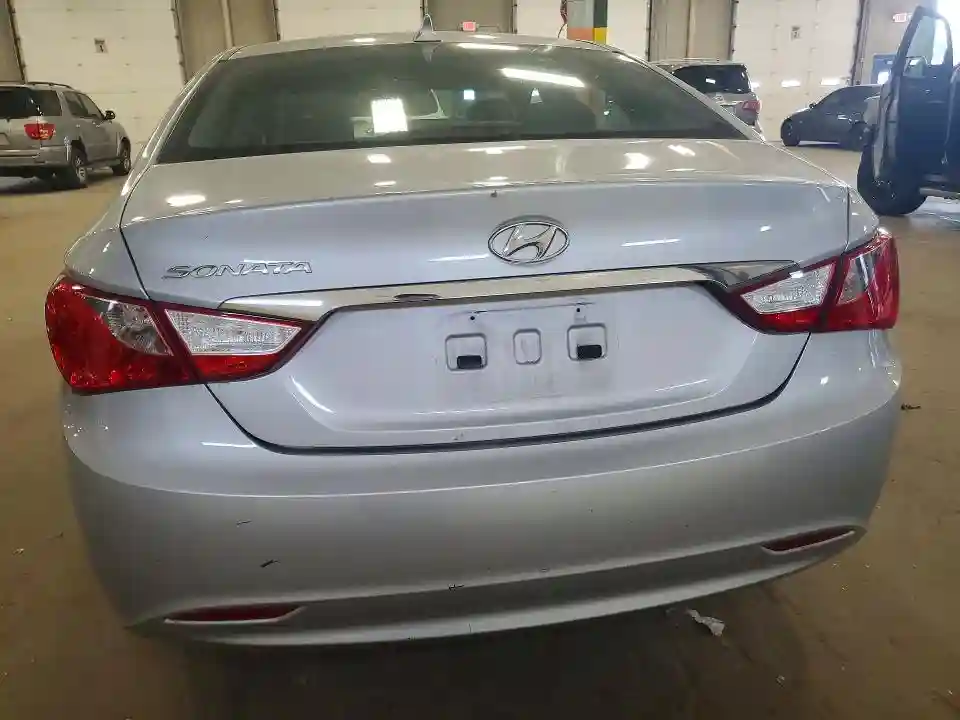 5NPEB4AC2BH083680 2011 HYUNDAI SONATA-5