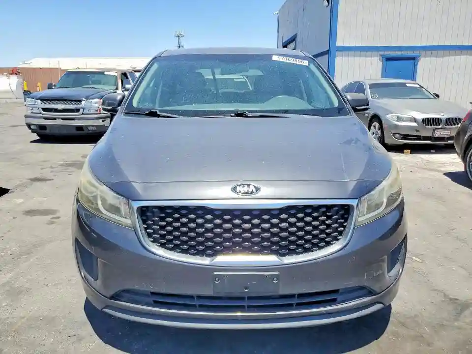 KNDMB5C12G6089302 2016 KIA SEDONA-4