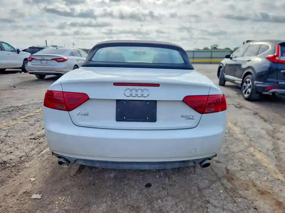 WAULFAFH3DN015614 2013 AUDI A5-5