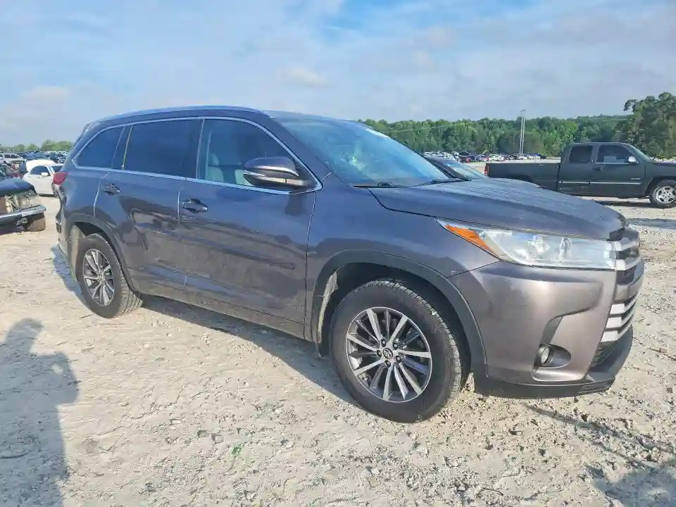 5TDJZRFH5JS525064 2018 TOYOTA HIGHLANDER-3