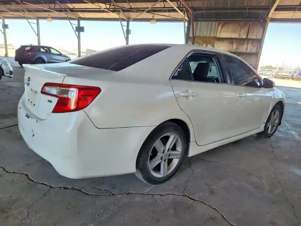 4T1BF1FK5EU329701 2014 TOYOTA CAMRY-2