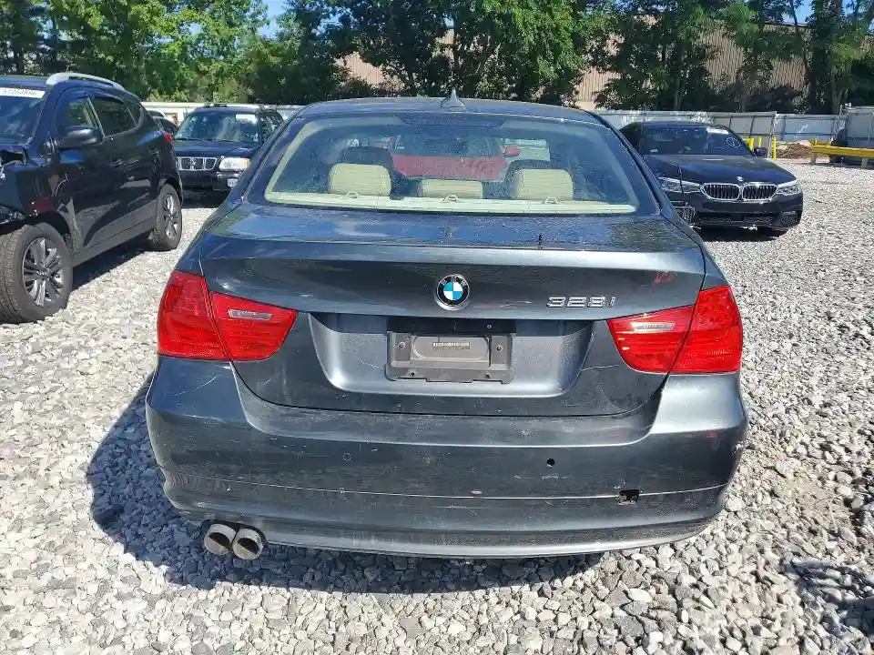 WBAPK5C50AA647679 2010 BMW 3 SERIES-5
