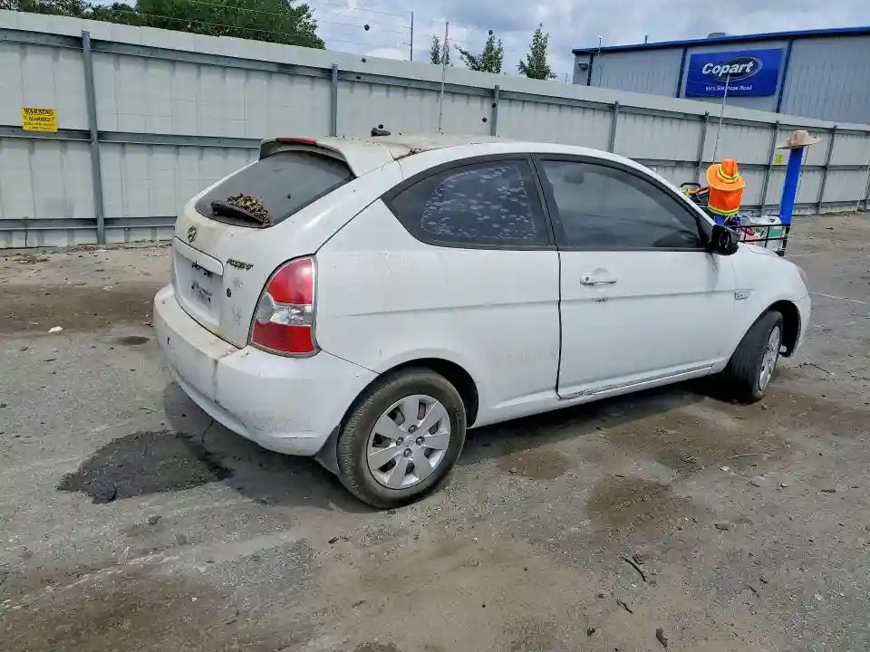 KMHCM3AC1BU186571 2011 HYUNDAI ACCENT-2