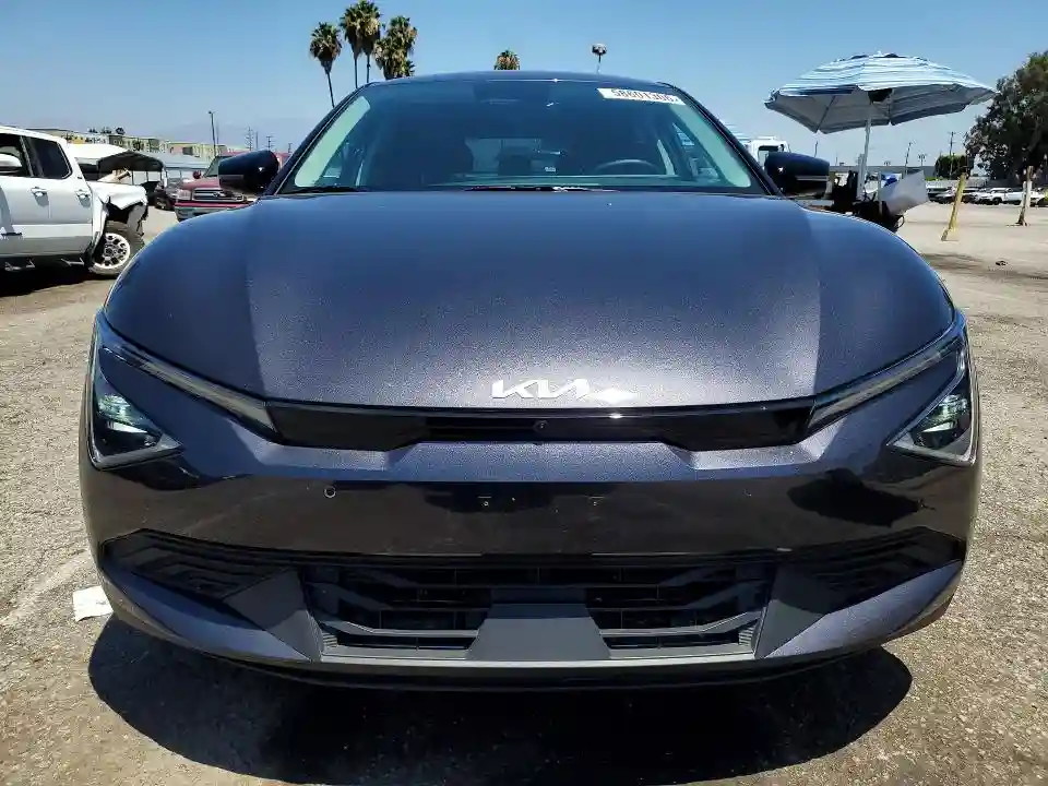 5XYC34JA8SG014275 2025 KIA ALL OTHER-4