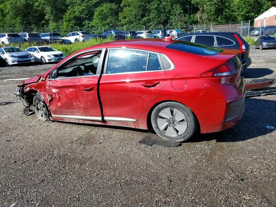 KMHC75LC8NU275199 2022 HYUNDAI IONIQ-1