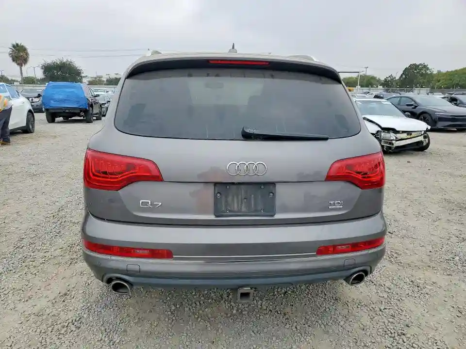 WA1LMAFEXED003055 2014 AUDI Q7-5
