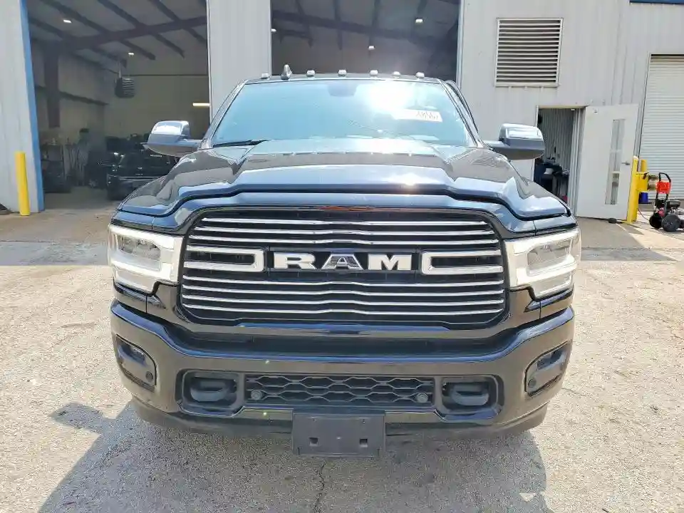 3C63RRML8NG193617 2022 RAM 3500-4