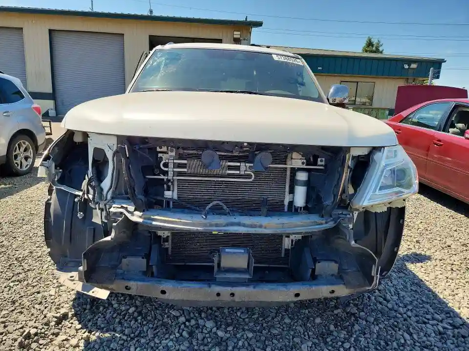 JN8AY2NE7J9733628 2018 NISSAN ARMADA-4