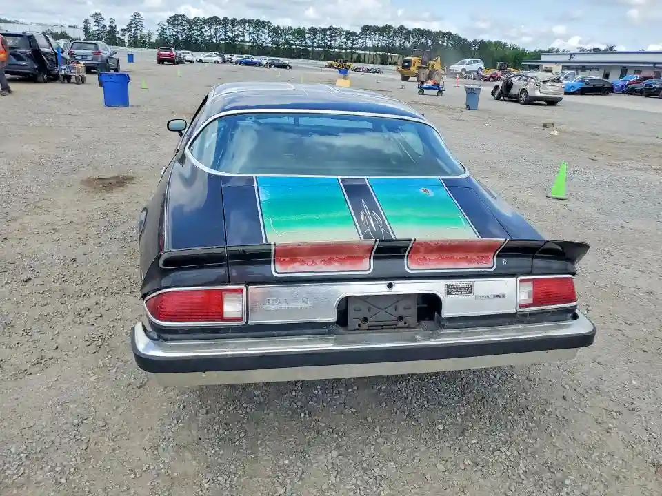 1S87U7N528720 1977 CHEVROLET CAMARO-5