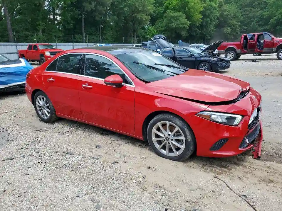 WDD3G4EB3KW034269 2019 MERCEDES-BENZ A-CLASS-3