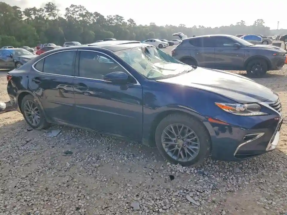 58ABK1GG6JU081662 2018 LEXUS ES-3