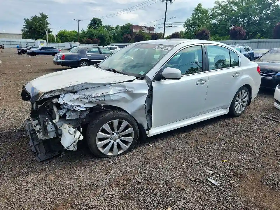 4S3BMBK66B3222523 2011 SUBARU LEGACY-0