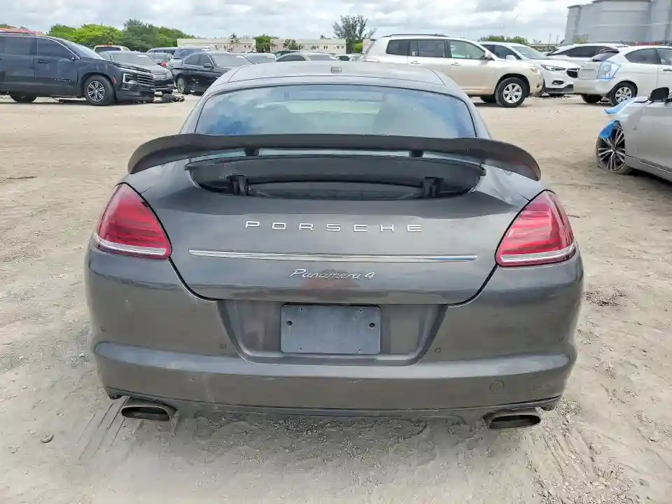 WP0AA2A71DL015779 2013 PORSCHE PANAMERA-5