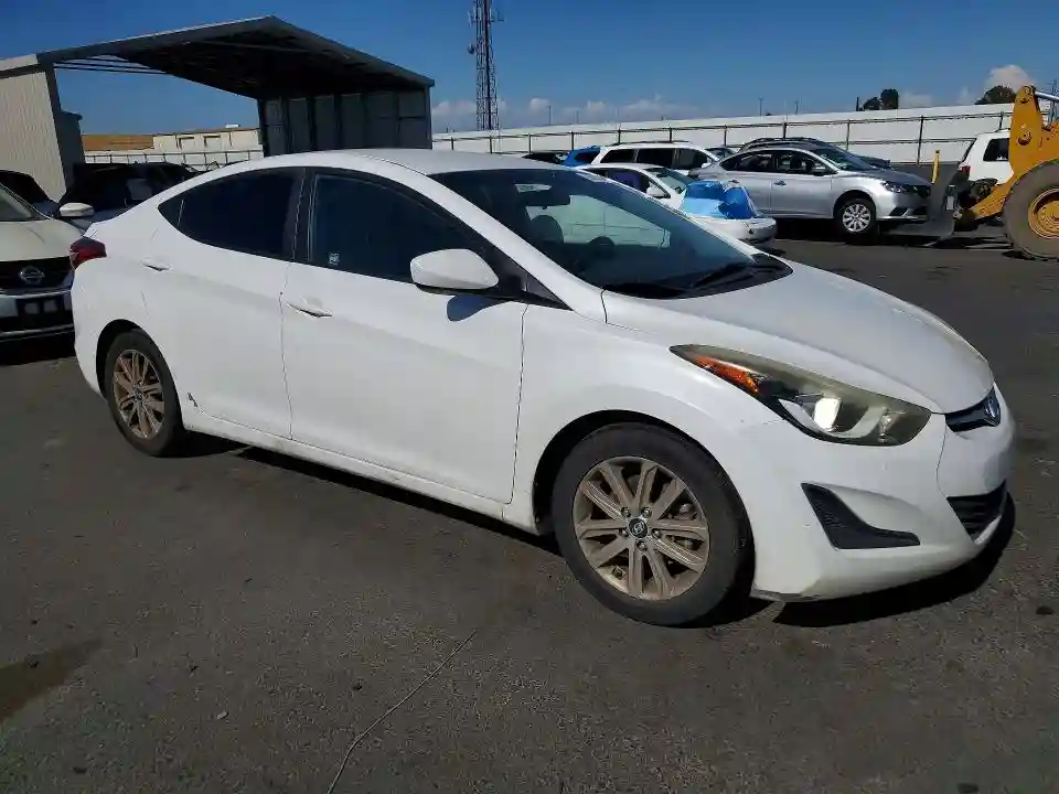 5NPDH4AE0GH714347 2016 HYUNDAI ELANTRA-3