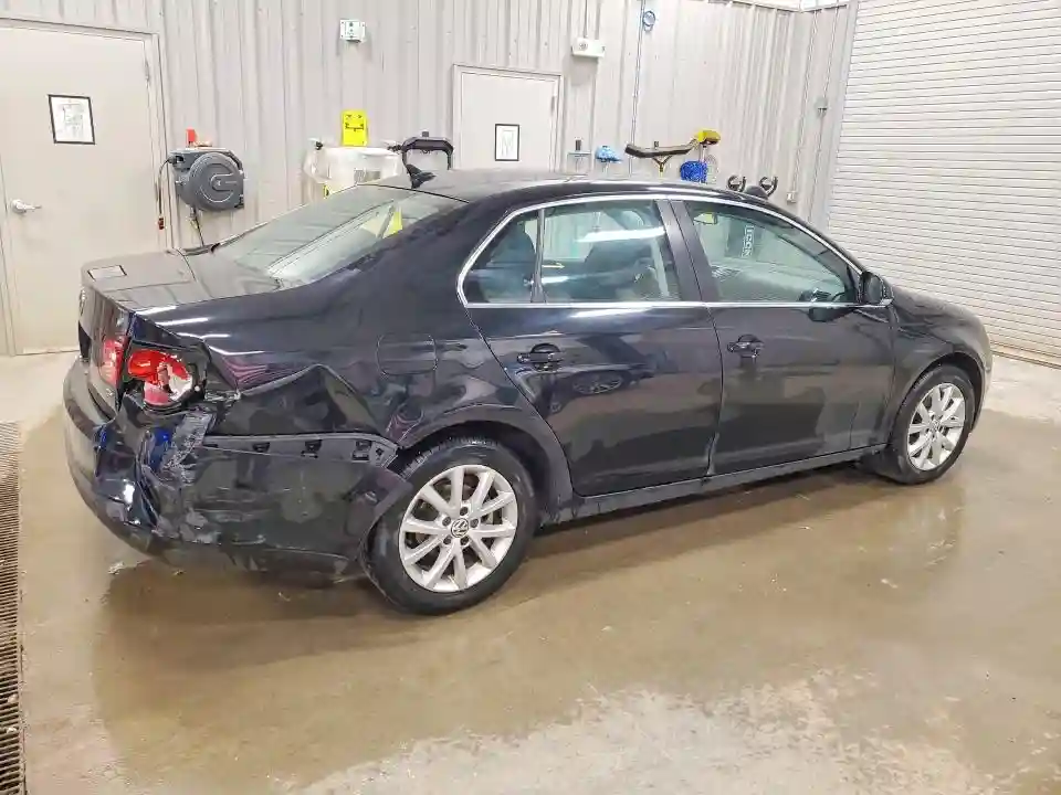 3VWRX7AJ6AM041537 2010 VOLKSWAGEN JETTA-2