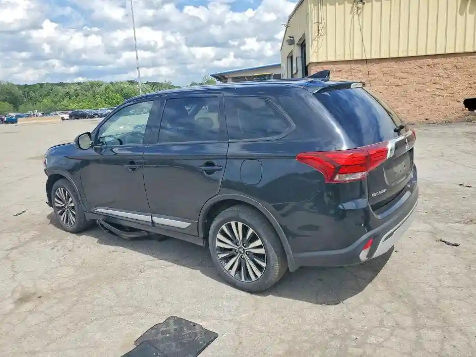 JA4AZ3A34LZ004843 2020 MITSUBISHI OUTLANDER-1