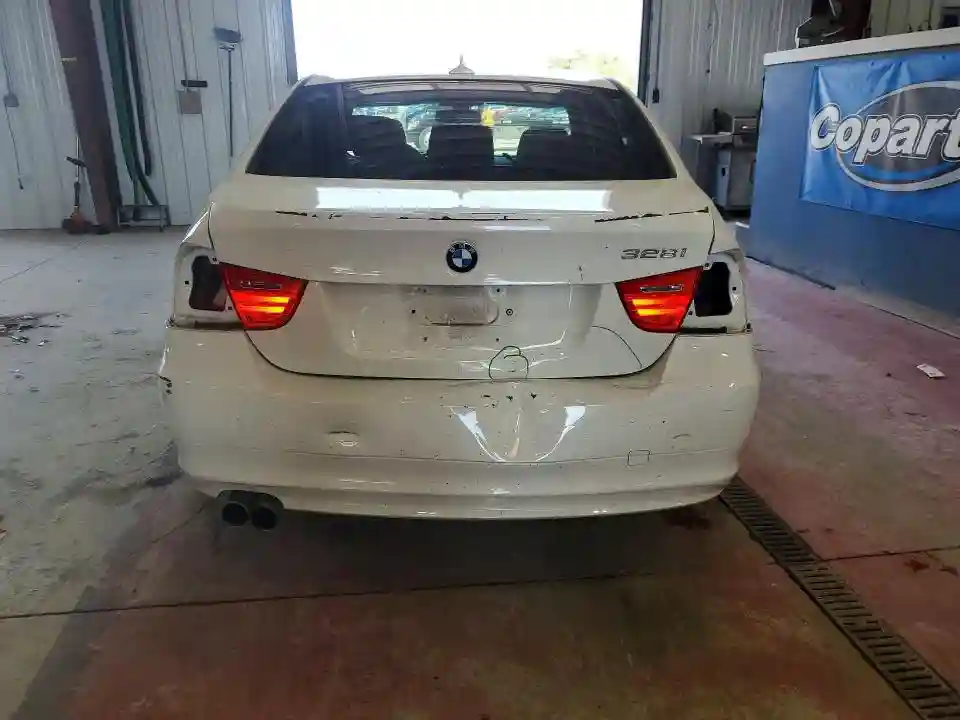 WBAPK5C50BA994625 2011 BMW 3 SERIES-5