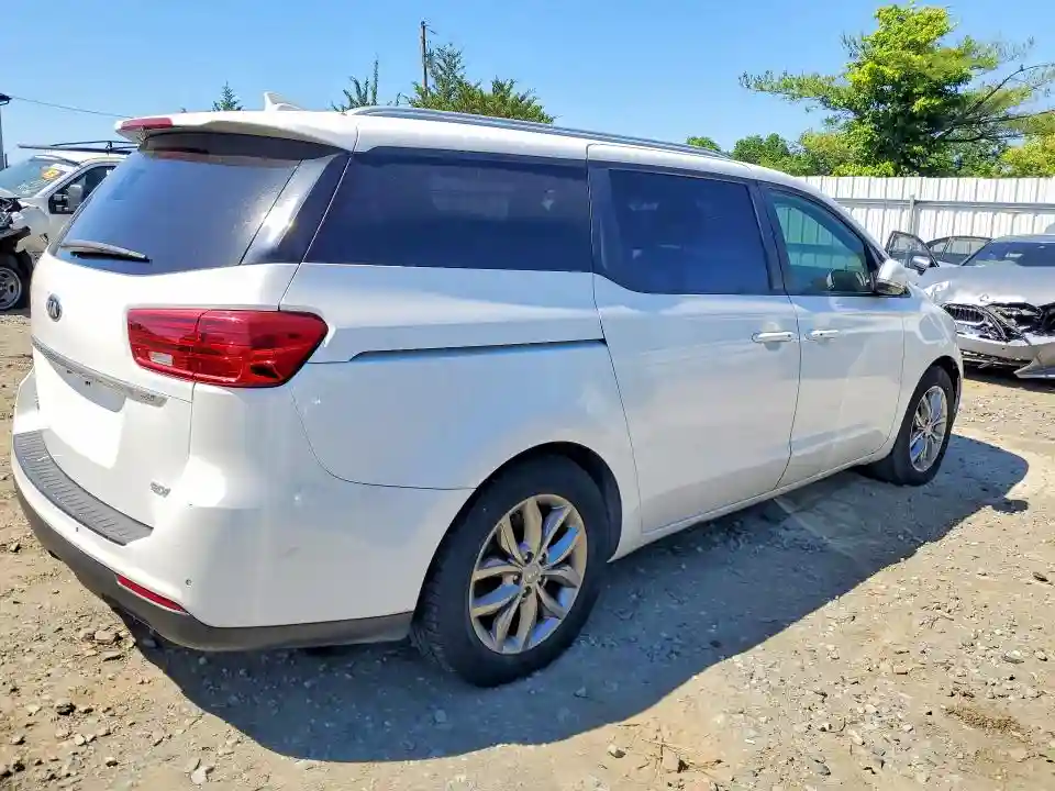 KNDMB5C1XL6639503 2020 KIA SEDONA-2