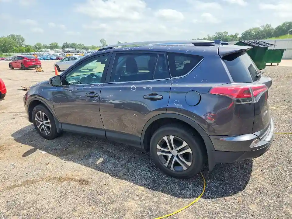 JTMBFREV2HJ143070 2017 TOYOTA RAV4-1