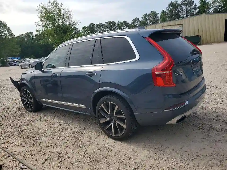 YV4A22PL4J1372511 2018 VOLVO XC90-1