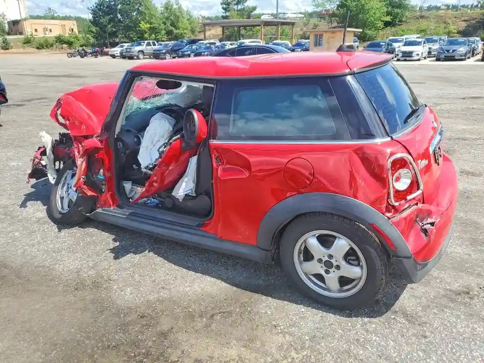 WMWSU3C54BT094291 2011 MINI COOPER-1