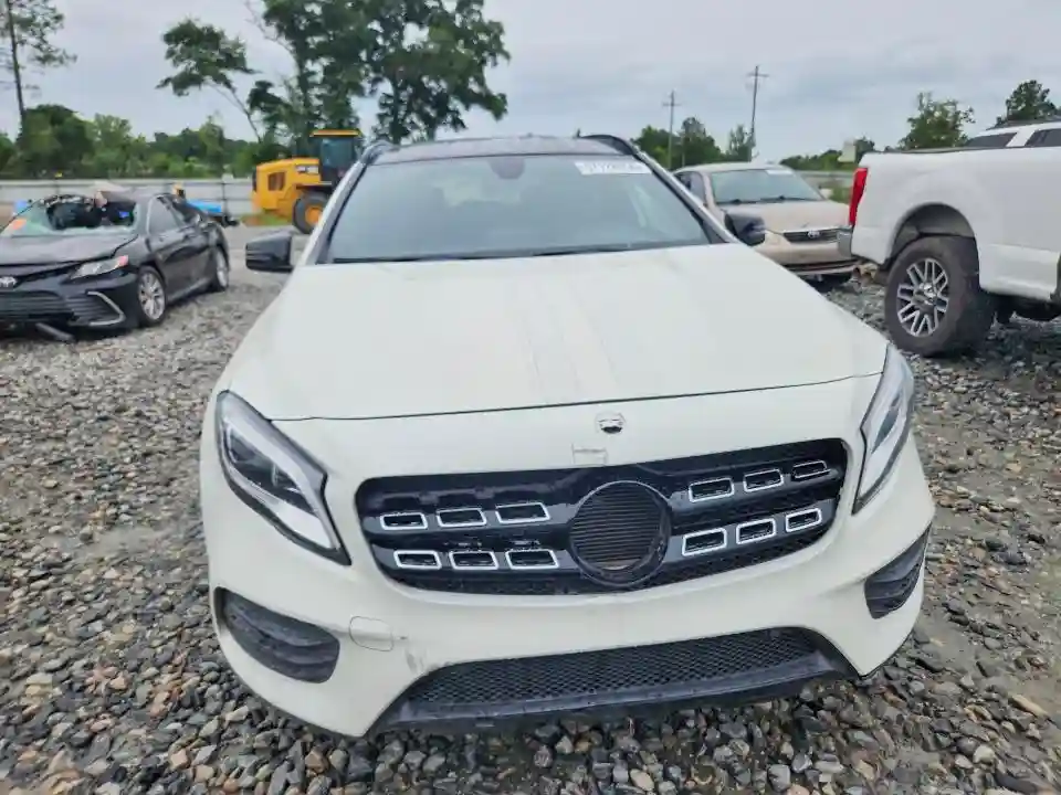 WDCTG4GBXJJ381062 2018 MERCEDES-BENZ GLA-CLASS-4
