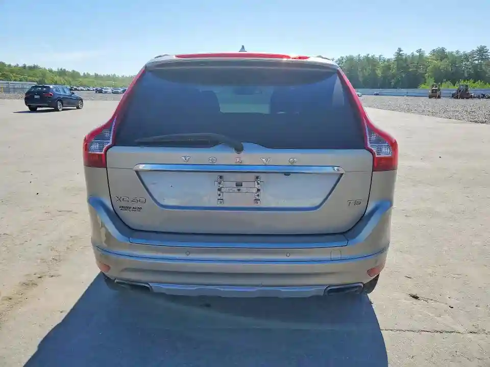 YV440MDK3G2785243 2016 VOLVO XC60-5