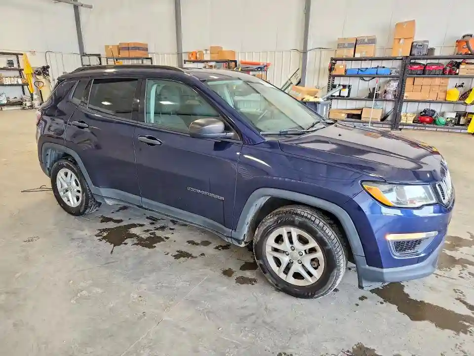 3C4NJCAB9JT136930 2018 JEEP COMPASS-3