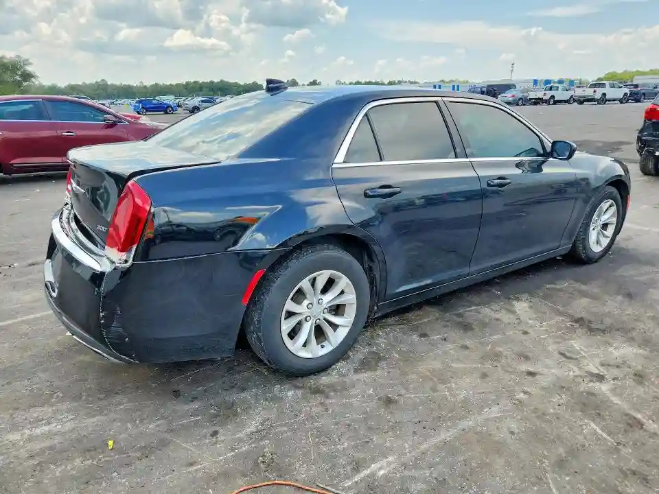 2C3CCAAG3FH742987 2015 CHRYSLER 300-2