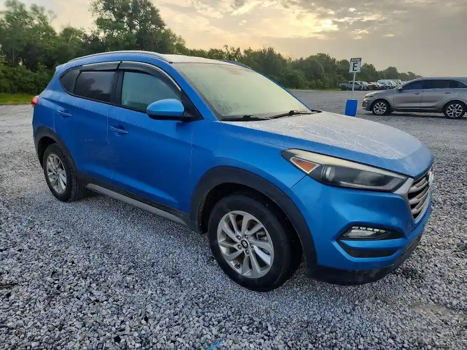 KM8J3CA46HU274821 2017 HYUNDAI TUCSON-3