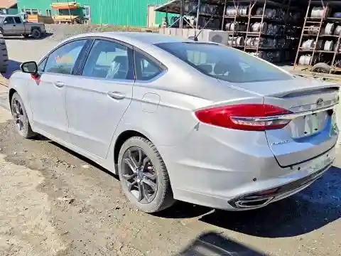 3FA6P0T98JR263960 2018 FORD FUSION-1