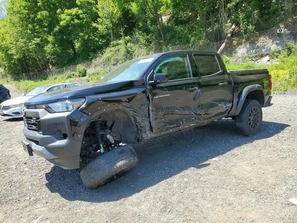 1GCPTEEK8P1229592 2023 CHEVROLET COLORADO T-0