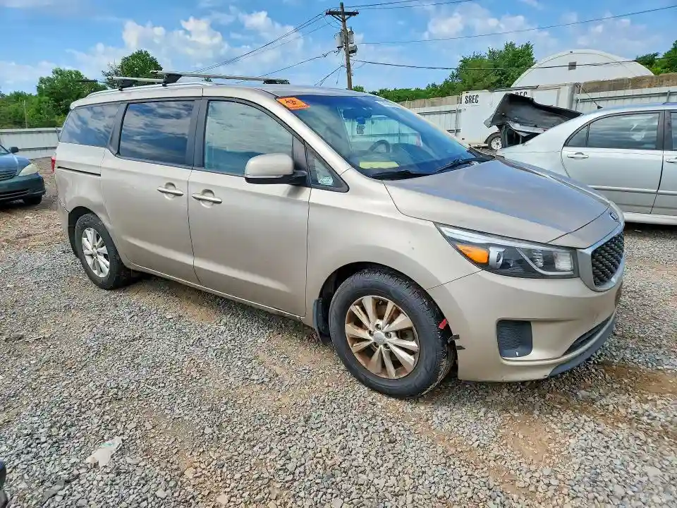 KNDMB5C11G6125240 2016 KIA SEDONA-3
