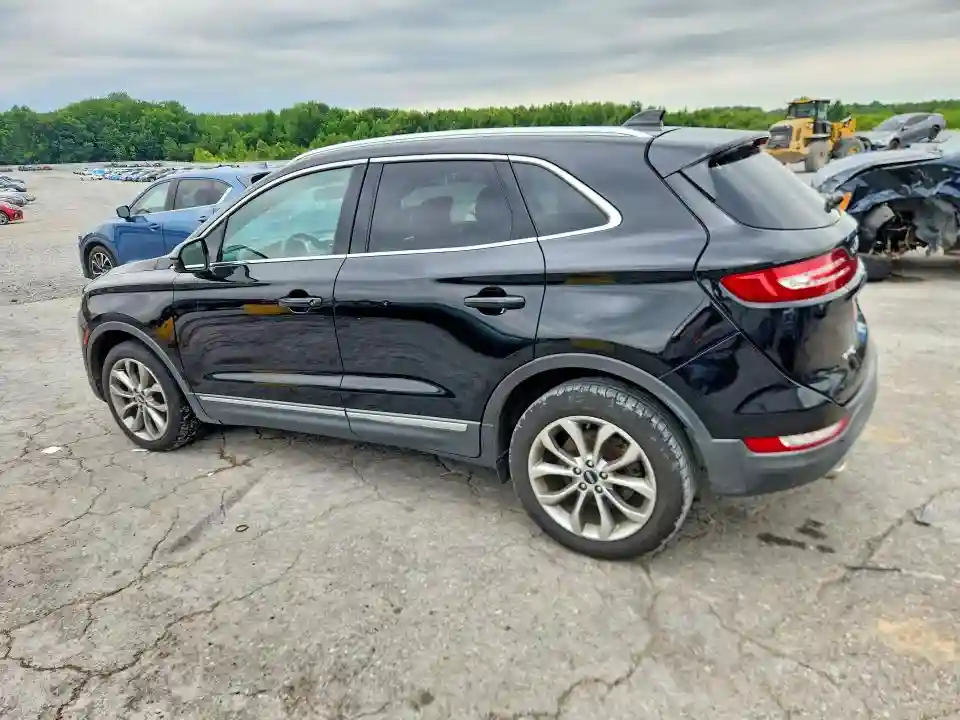 5LMCJ2C9XKUL08524 2019 LINCOLN MKC-1