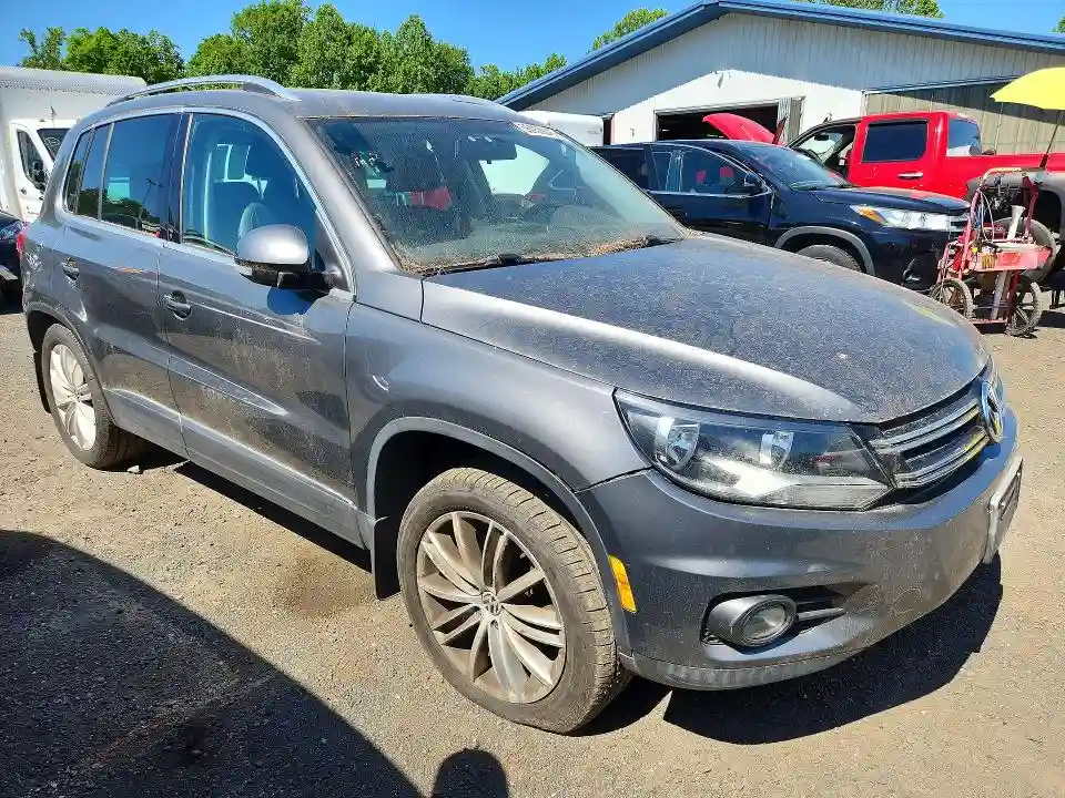 WVGBV7AX1CW005705 2012 VOLKSWAGEN TIGUAN-3