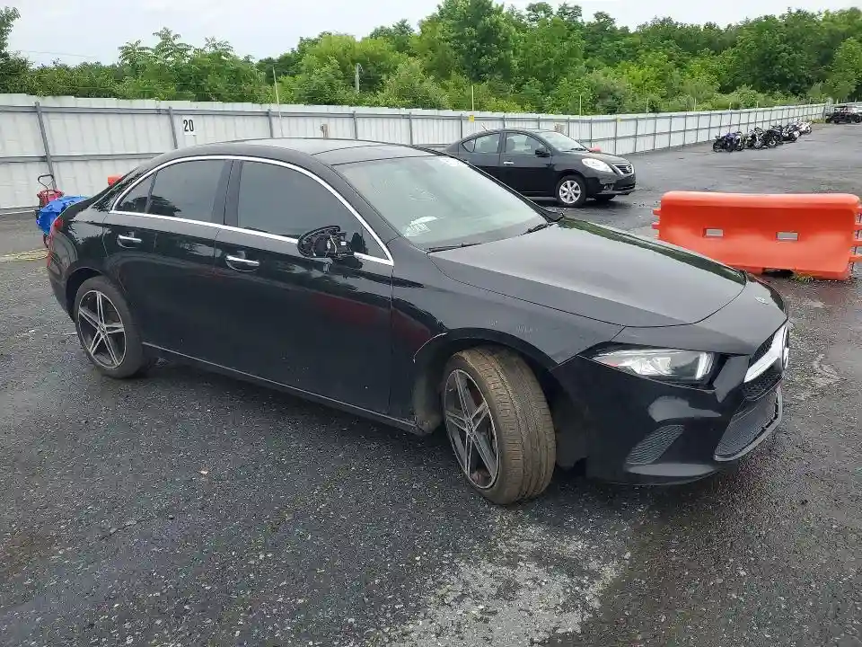 WDD3G4FB1KW022247 2019 MERCEDES-BENZ A-CLASS-3