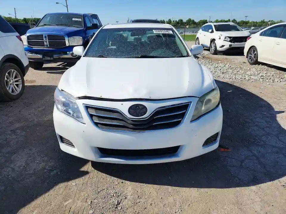 4T4BF3EK7BR112004 2011 TOYOTA CAMRY-4
