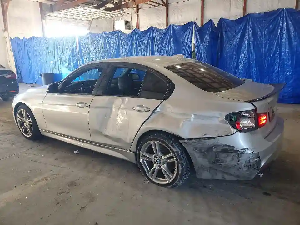 WBA3B9C52DF140991 2013 BMW 3 SERIES-1