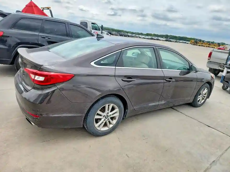 5NPE24AF7FH113529 2015 HYUNDAI SONATA-2