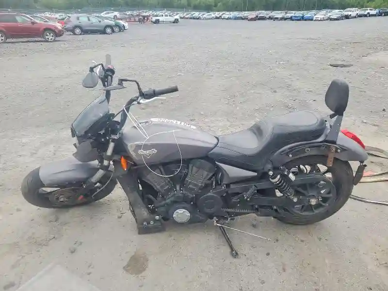 5VPFTB006H3000335 2017 VICTORY MOTORCYCLES MOTORCYCLE-2