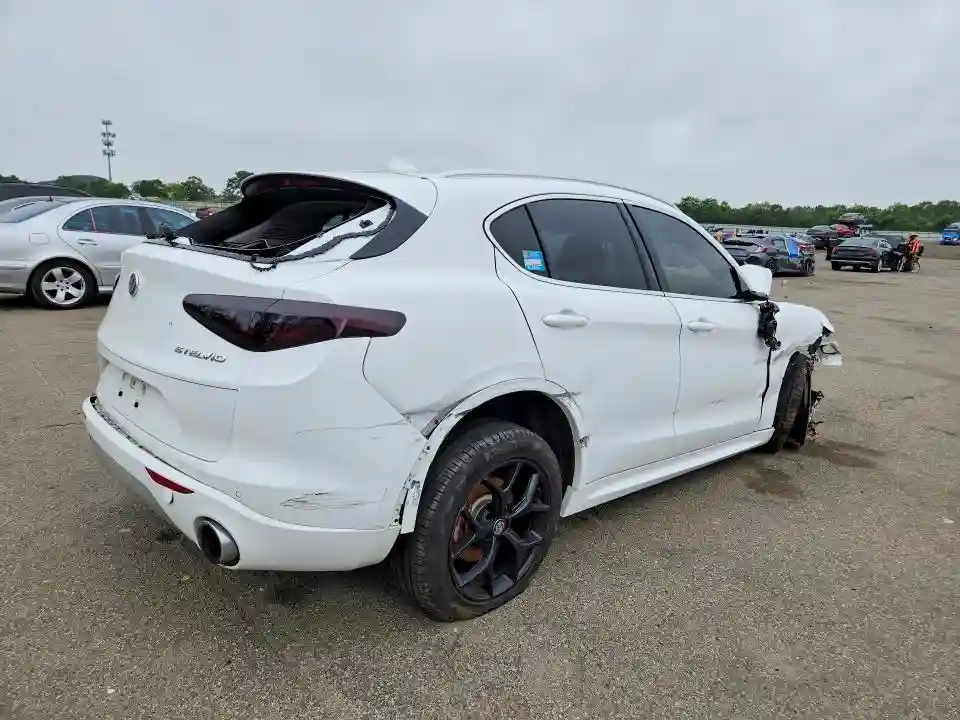ZASPAKBN1L7C87772 2020 ALFA ROMEO STELVIO-2