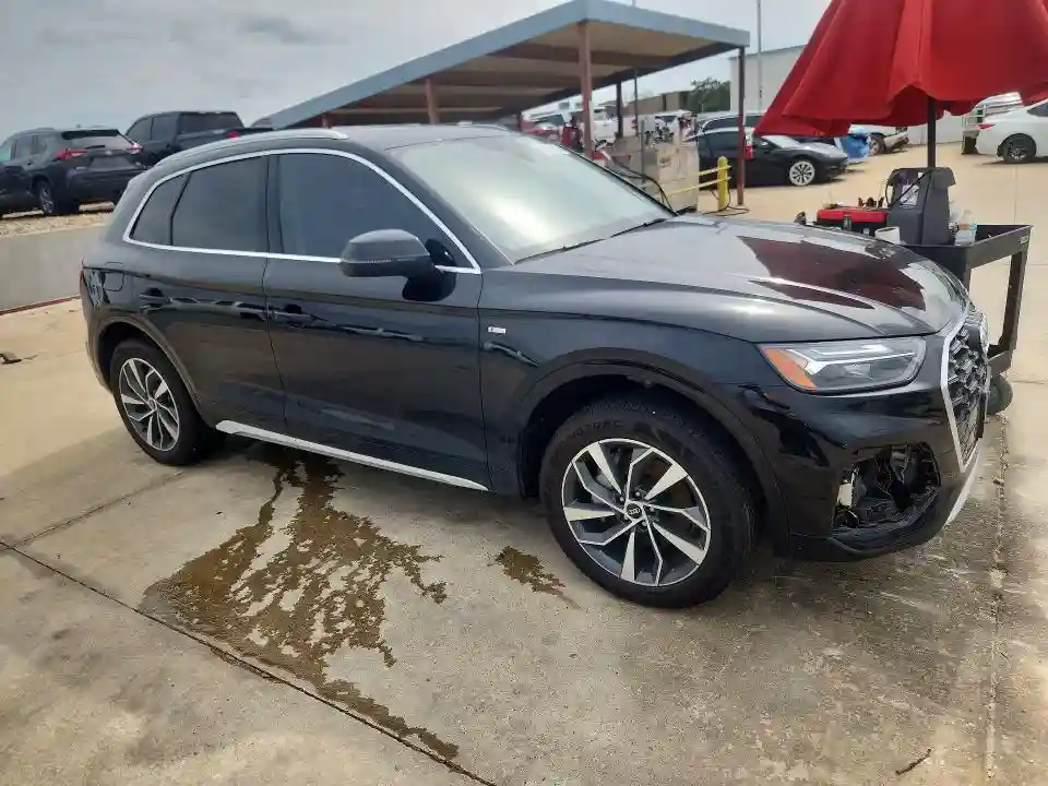 WA1EAAFY8P2113533 2023 AUDI Q5-3