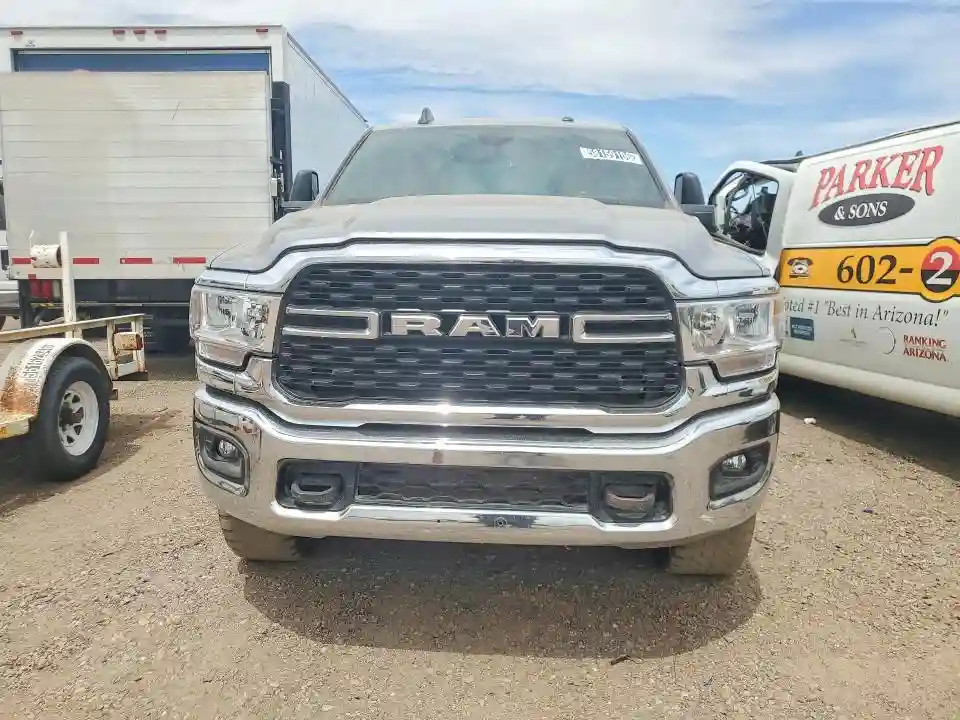 3C6UR5DJ7RG354363 2024 RAM 2500-4