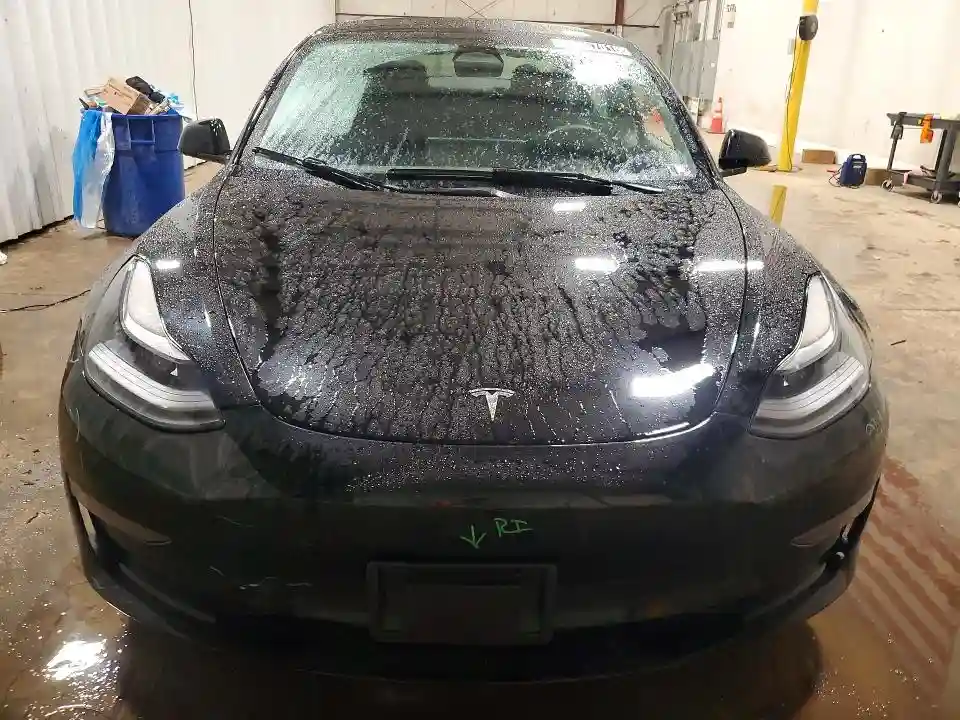 5YJ3E1EA0NF368998 2022 TESLA MODEL 3-4